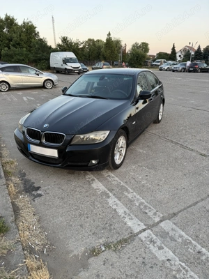 BMW E90 Facelift  318D 2010