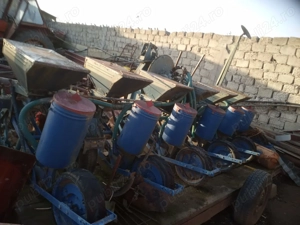 Tractor UTB 650 si utilaje agricole - imagine 4