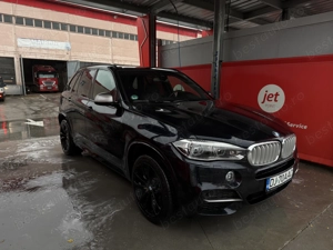 BMW x5 m50d