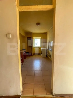 Apartament de 3 camere decomandat, 75 mp, 2 băi, 2 balcoane, etaj intermediar. - imagine 13
