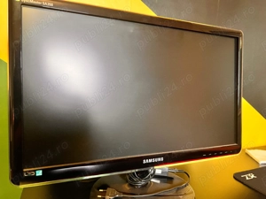 Monitor 1080 Samsung 22-23 inchi 58 cm folosit