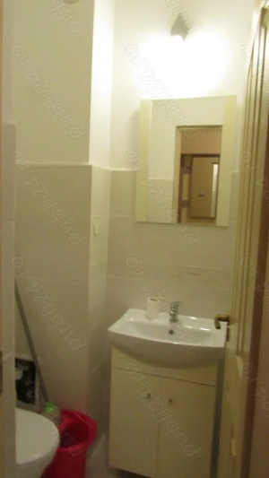 Apartament 3 camere,boxa,loc de parcare-zona Zavoi Deva - imagine 7