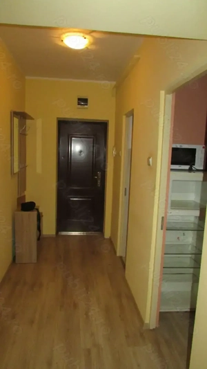 Apartament 3 camere,boxa,loc de parcare-zona Zavoi Deva - imagine 8