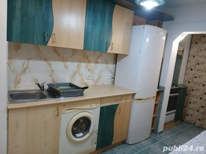 Vând apartament 2 camere Vasile Aaron  - imagine 3