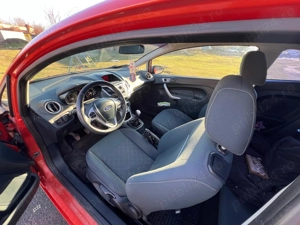 Ford Fiesta  1,6 tdci - imagine 5