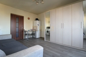 Garsoniera, zona Telegrafului, potrivit pentru o persoana sau cuplu.