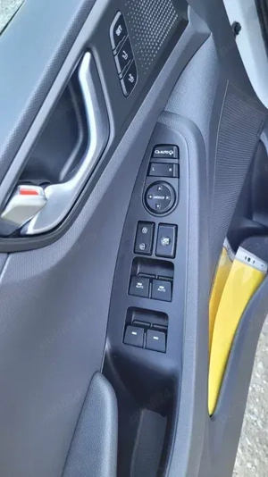 Hyundai Ioniq Hybrid foarte bine intretinut - imagine 7