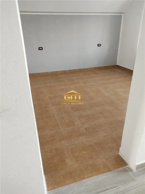 Proprietate deosebită cu două case și teren 5.600 mp, situată in zonă liniștită, Golești - imagine 9