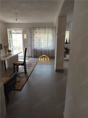 Proprietate deosebită cu două case și teren 5.600 mp, situată in zonă liniștită, Golești - imagine 6