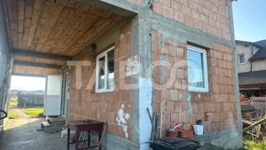 Casa individuala 4 camere cu curte de 550 mp 2 bai Cristian Sibiu  - imagine 5