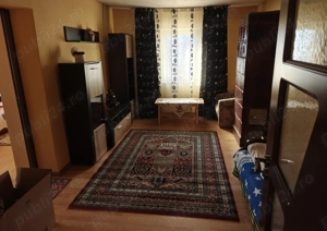 Casă de vânzare  - imagine 2