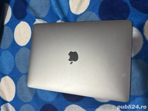 MacBook Pro 13  2017, i7 2.5 GHz, 16 GB, Intel Iris Plus Graphics 640