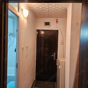 vand garsoniera crihala et.1 - imagine 3