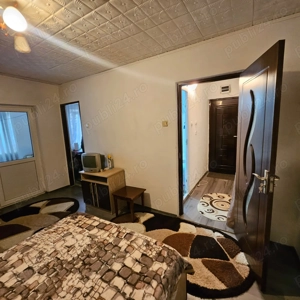 vand garsoniera crihala et.1 - imagine 2