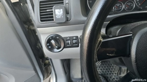 vw Touran pornire motor de la distanta 50 100 - imagine 7