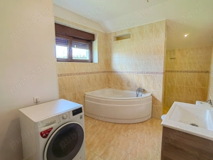 Casa 5 camere in zona Bavaria Park Sibiu  - imagine 9