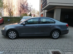 VW Jetta 1,6 TDI euro 5  - imagine 4