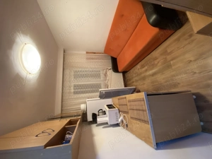 Proprietar Inchiriez garsoniera Dambovita