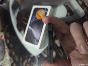 Vand Iphone 16 Pro Max