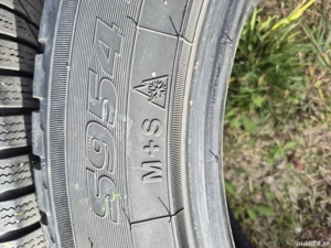 Anvelope de iarnă Toyo, 225/55/r18 în stare buna - imagine 3