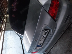 Mitsubishi lancer pentru piese - imagine 12