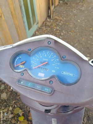 vând scuter Yamaha de 49cc2t  - imagine 4