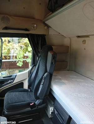 Mercedes-Benz Actros GigaSpace Mega  - imagine 9
