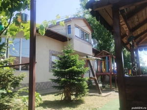 Vând casă P+M 243 mp, curte 2000 mp în județul Ialomița de - imagine 2