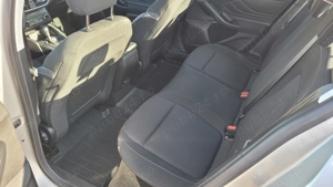 Ford Focus berlina - imagine 6