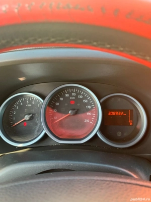 Vând Dacia lodgy stepway 2016 1.5 diesel 7 locuri  - imagine 4