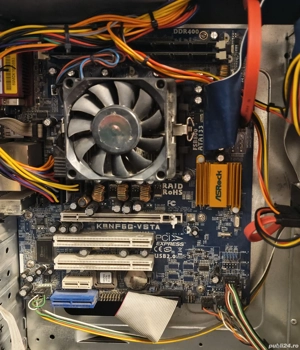 PC Retro Complet (ASRock K8NF6G-VSTA, Sempron 2600+, 1GB DDR1)  Ideal pentru colecționari nostalgici