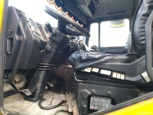 Vand camion MAN cu macara