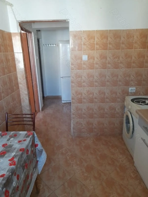 Închiriez garsoniera regim hotelier  - imagine 4