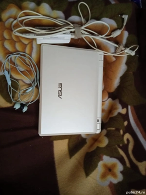  vand laptop asus  cu incarcator  si casti - imagine 3