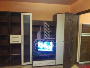 Apartament 1 camera, semidecomandat, Centrala proprie