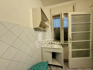 Apartament la casa, garaj dublu, zona Ghirodei - imagine 12