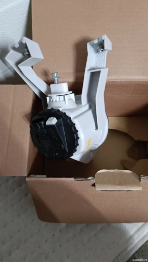 Proiector ceata Lancia Y 96 - imagine 2