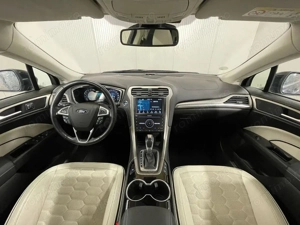 Ford Mondeo - imagine 8