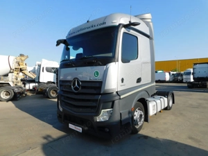 Mercedes Actros
