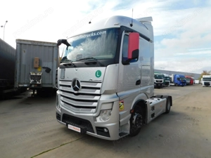 Mercedes Actros