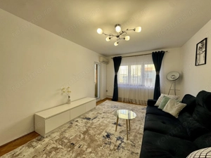 Apartament decomandat renovat cu 2 camere, zona Soarelui - imagine 4