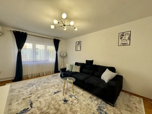 Apartament decomandat renovat cu 2 camere, zona Soarelui - imagine 3