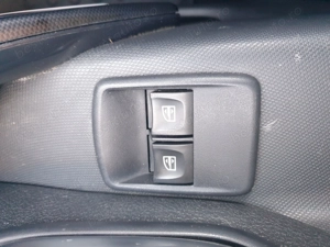 Dacia Logan 1.5 Blue dCi Laureate 2020 - imagine 14