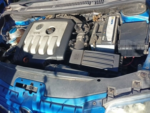 Vand Volkswagen Touran - imagine 9