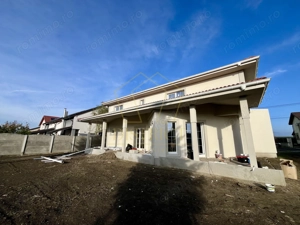 Casa individuala deosebita, cu garaj | Mosnita Veche