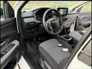 Dacia Stepway 2025 full, mașina cumpărată din reprezentanta primul proprietar  - imagine 11