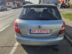 Skoda Fabia 1.2HTP, facelift 2010 - imagine 10