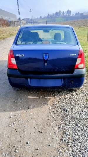 Vând Dacia Logan 