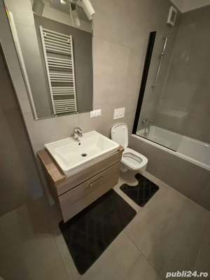 Apartamente Regim Hotelier Coresi - imagine 4