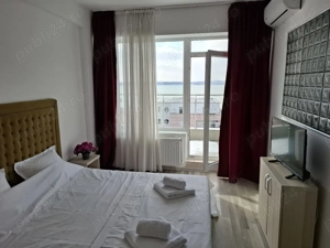 Inchiriez Vand apartament 2 camere, Summerland Mamaia, terasa cu vedere sperba spre mare si lac. - imagine 11